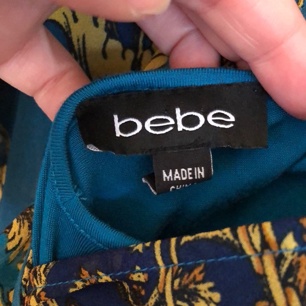 Bebe Dress - Picture 3 of 5